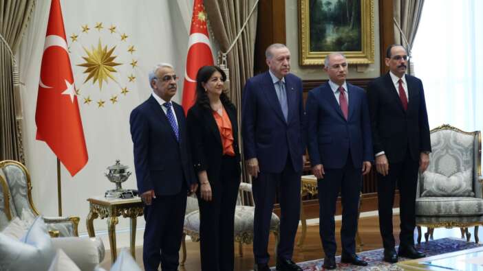 Terörsüz Türkiye zirvesi... Cumhurbaşkanı Erdoğan DEM Parti heyetini kabul etti