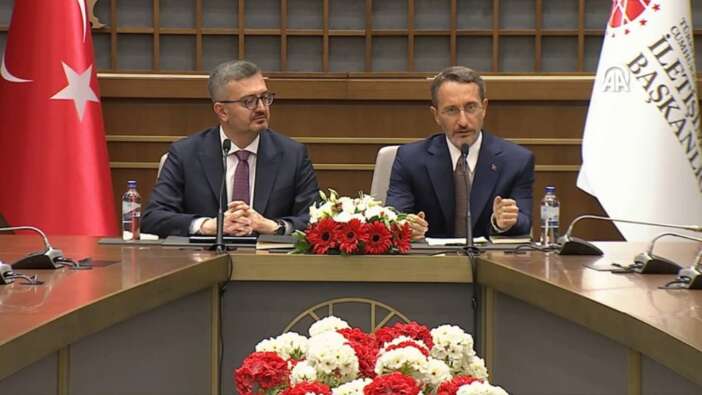 Yeni İletişim Başkanı Burhanettin Duran, görevi Fahrettin Altun'dan devraldı