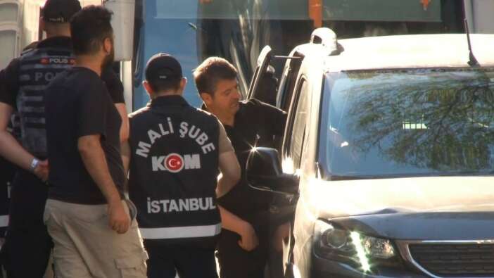 Ev hapsi verilen Adıyaman Belediye Başkanı Abdurrahman Tutdere görevinden uzaklaştırıldı