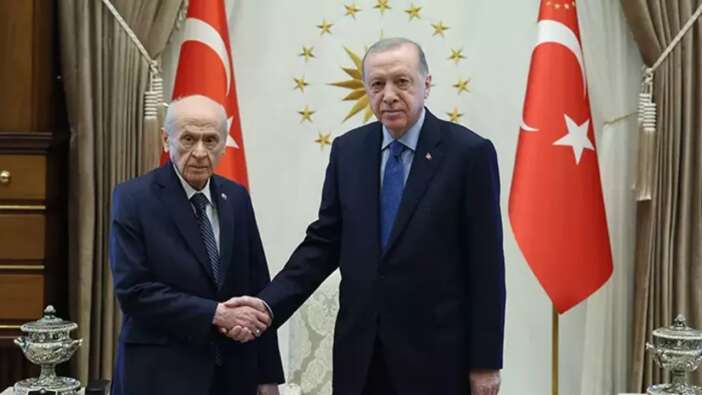 Cumhurbaşkanı Erdoğan, Bahçeli ile telefonda görüştü! Gündem: Terörsüz Türkiye süreci...