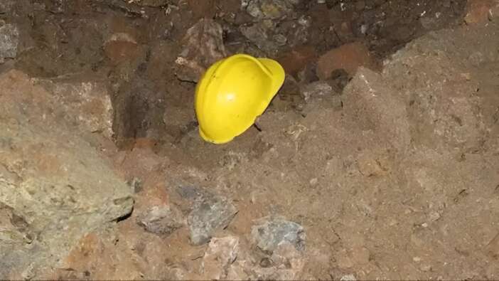 Uşak'ta hazır beton şantiyesinde faciaya neden olan toprak kayması: 2 ölü, 2 yaralı! İş yeri sahipleri gözaltında