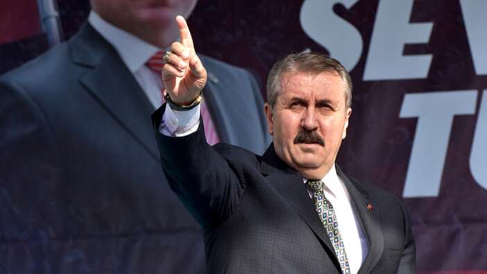 "Ormanları yakan vatan haininlerine idam gelsin!" Mustafa Destici'den üç suç için idam çağrısı...