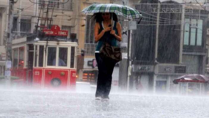 Meteoroloji'den İstanbul ve Ankara dahil 14 il için yağış uyarısı