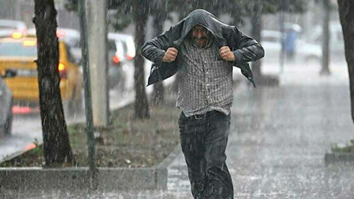 Meteoroloji alarm verdi! İstanbul dahil 29 ilde kuvvetli sağanak ve fırtına tehlikesi!