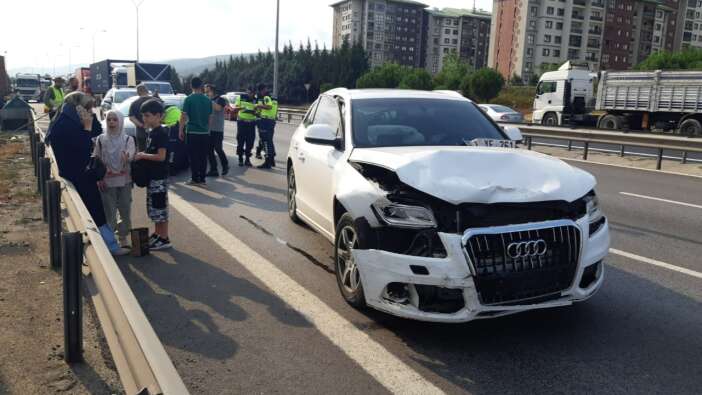 TEM’de feci kaza: 5 araç birbirine girdi, trafik durma noktasına geldi!