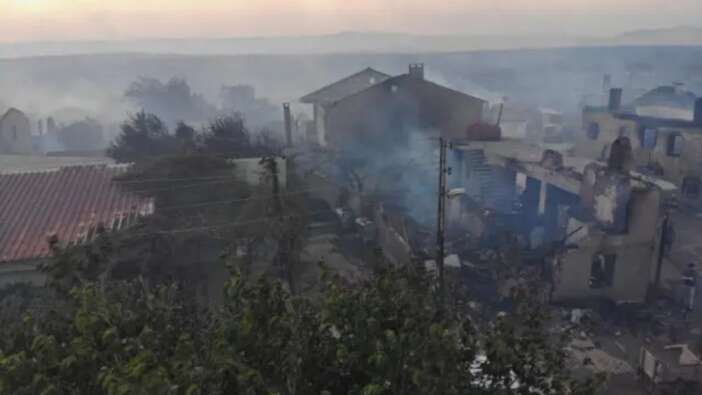 Çanakkale'de gece boyu alev nöbeti: Bayramiç ve Merkez’deki yangınlar kontrol altına alındı!