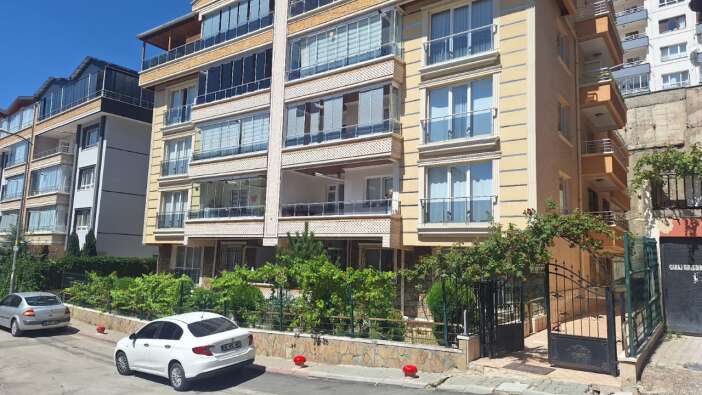 Mamak'ta polis memurundan havlayan köpeğe kurşun! Mahalle ayağa kalktı