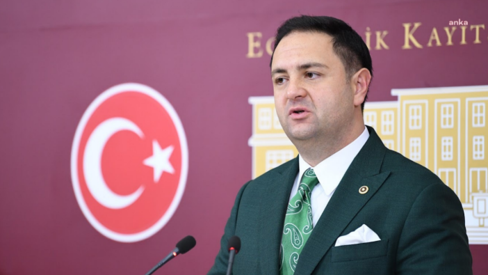 Anıtkabir'de Erdoğan sloganları üzerine tartışma açıldı! CHP bu görüntüye ne diyecek? Anıtkabir'de 2015 yılında konser verilmişti!