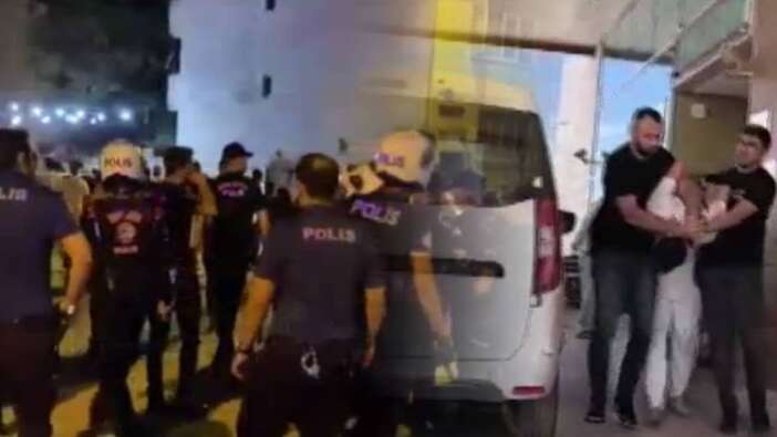 Bursa’da hapis cezası bulunan şahıs düğünde polise silah çekti, tutuklandı