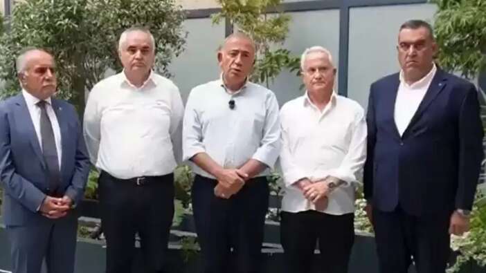 CHP İstanbul’da yeni dönem: Gürsel Tekin ve 4 isimden videolu mesaj “CHP adliye koridorlarına düşmemeliydi"