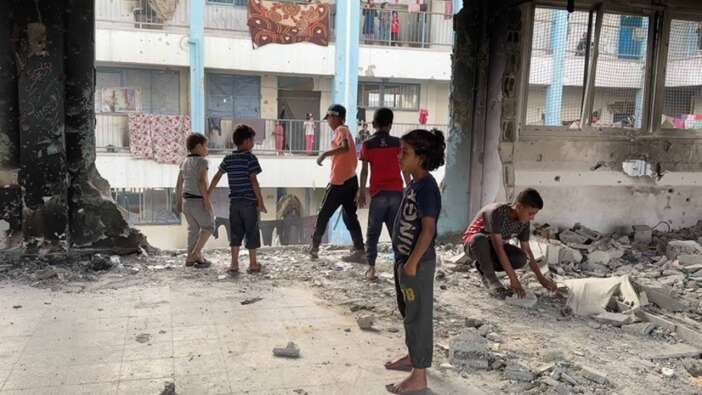 Açlık, bombalar ve gözyaşı: Gazze 700. gününde hayatta kalmaya çalışıyor