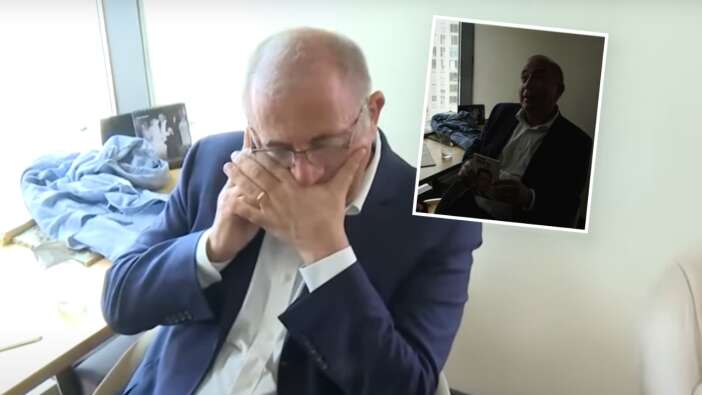 Gürsel Tekin, CHP İstanbul il binasına girer girmez eline Ecevit kitabını alıp kimi aradı?
