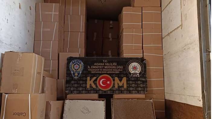 Adana'da 2 milyon 400 bin kaçak makaron ele geçirildi