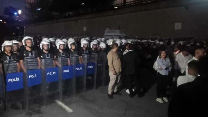 CHP'nin İstanbul kışkırtması! Sosyal medyada 'yasak' provokasyonu yapan 3 kişi tutuklandı!