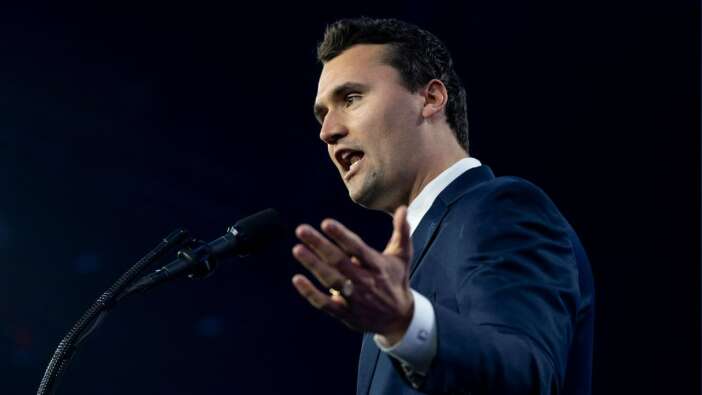 Utah Üniversitesi’nde saldırıya uğrayan Charlie Kirk hayatını kaybetti