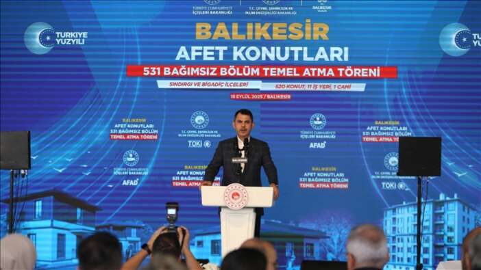 Sındırgı’da depremzedeler için yeni umut! Kalıcı konutların temeli atıldı