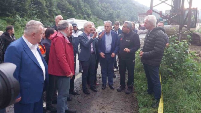 Bakanlar Rize’de! Köprü çöktü, yollar kapandı: Devlet tüm imkanlarıyla sahada