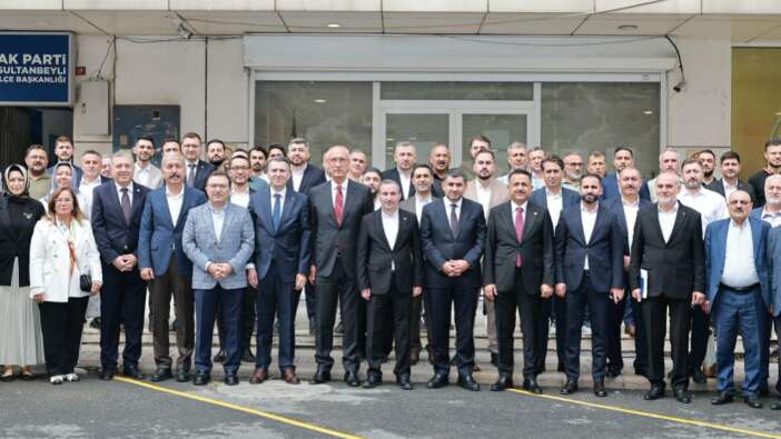 Sultanbeyli'de Türkiye Yüzyılı buluşmaları çoşkuyla gerçekleşti