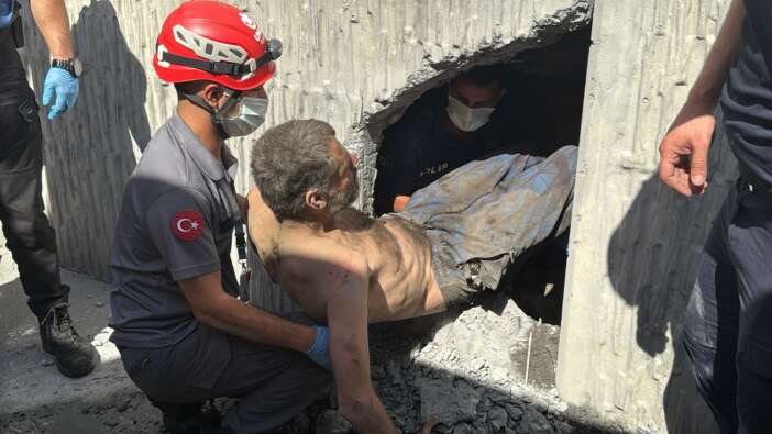 Duvar arası kabusu! Mahsur kaldı, 6 saat süren operasyonla kurtarıldı