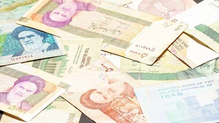 İran, ulusal para biriminden dört sıfır kaldırıyor