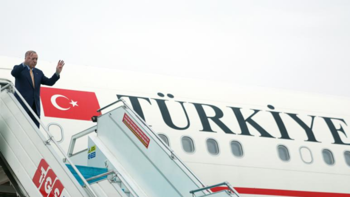 Cumhurbaşkanı Recep Tayyip Erdoğan Mısır'dan ayrıldı!