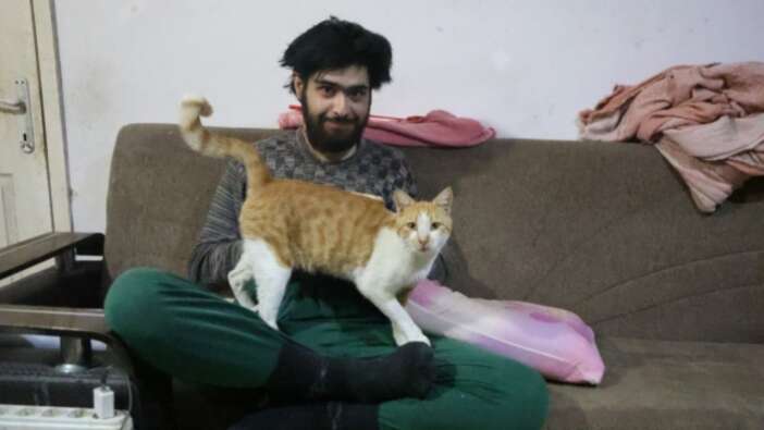 3 yıldır evden çıkmayan, banyo yapmayan Barış Özbay'ın eski hali ortaya çıktı... "Eskiden çok bakımlıydı..."