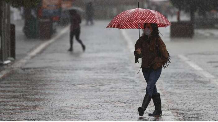 Meteoroloji’den son dakika uyarısı! İstanbul’da akşamdan itibaren sağanak ve fırtına geliyor