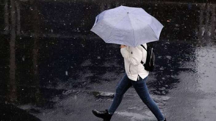 Yağış her yeri saracak! Ünlü Meteoroloji uzmanı uyardı: 'İstanbullular bugün eve erken dönsün'