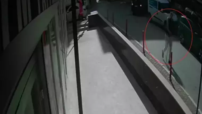 Antalya’da parkta dehşet! Yoldan geçenlere saldırmıştı... Polisten nefes kesen operasyon!