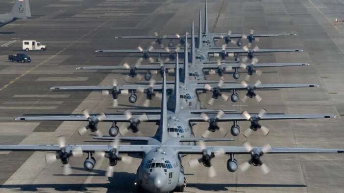 Düşen uçağı yakından tanıyalım: İşte C-130 askeri kargo uçağının özellikleri ve daha önceki kazaları...