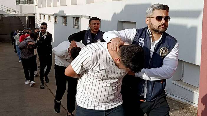 Sazan sarmalı ile 7 milyon lira dolandırdı; “birbirinize zarar vermeyin” mesajı ile helallik istedi