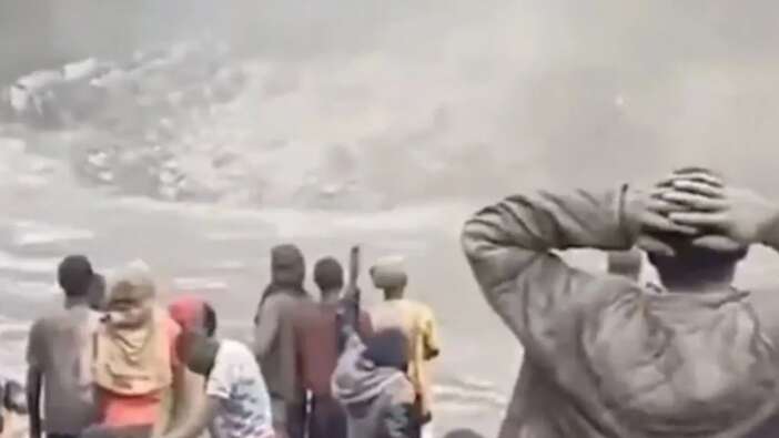 Dev maden ocağında çökme: Kongo’da 80’e yakın madenci toprak altında kaldı! Dehşet anları saniye saniye kamerada...