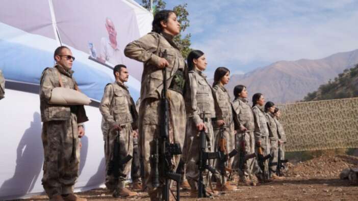 PKK, 45 yıl sonra Zap'tan çekildi! Peki uzmanlar ne diyor? İşte 18 Kasım gazete manşetleri...