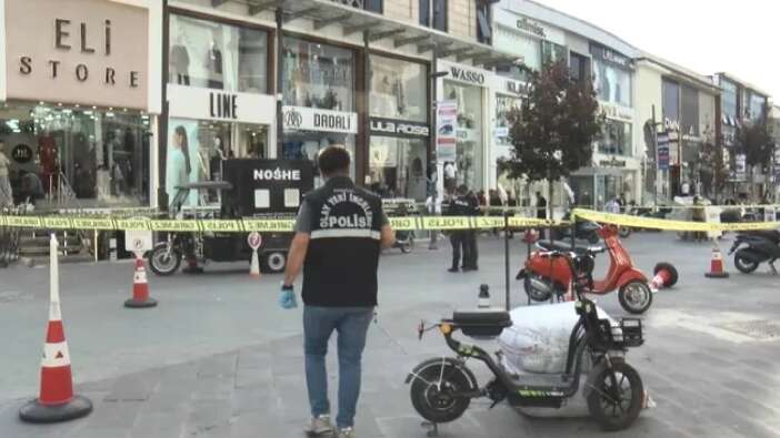 Dehşet anları kayda alındı! Güngören'de iade kargo ücreti kavgası silahlı saldırıya dönüştü