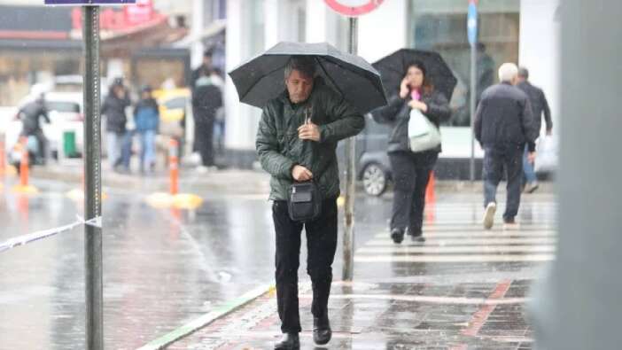 4 il için sarı kodlu alarm! Meteoroloji uyardı: Kuvvetli yağmur kapıda, 3 gün sürecek
