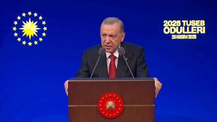 "Sağlıkta devrim yaptık" Cumhurbaşkanı Erdoğan'dan 11. Tıp Kurultayı'nda net mesaj: Paraları yetmeyen hastalarımızın rehin tutulduğu günler geride kaldı!