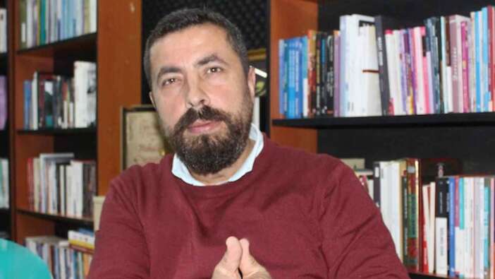 Ekranların Tanınan Tarihçisi Ahmet Anapalı Kimdir, Evli mi?