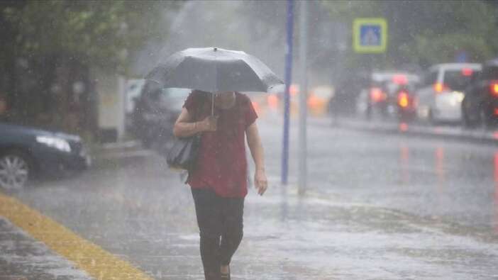 Türkiye soğuyacak! Hava sıcaklığı 4 derece düşüyor: Kar ve sağanak alarmı
