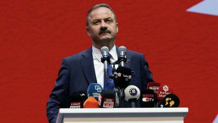 Rize ile Trabzon arasında yeniden kavga çıkarmaya çalışıyorlar! Yavuz Ağıralioğlu'nun sözleri Rizelileri ayağa kaldırdı... Sosyal medyadan tepki yağıyor: Rize ne etti size? Gaza gelme laza gel!