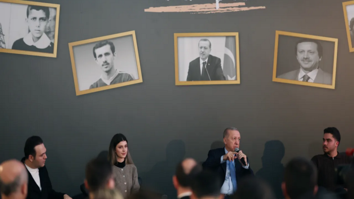 Cumhurbaşkanı Recep Tayyip Erdoğan gençlere kritik uyarı: Sakın istismarcılara ve millet düşmanlarına aldanmayın
