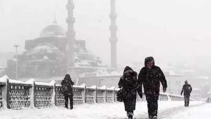 İstanbul’da kış sahne alıyor! Kar için uyarı verildi: Her yer beyaza bürünecek! İşte o tarihler...