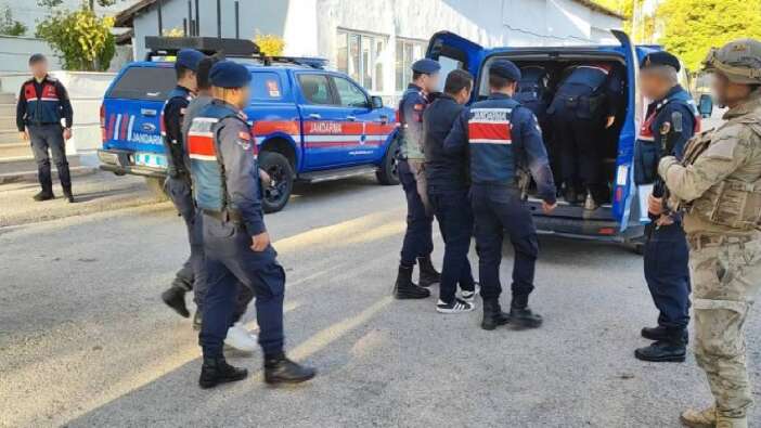 6 ilde dev operasyon! 2,4 Milyar TL’lik skandal ortaya çıktı! Jandarma suç örgütünü çökertti