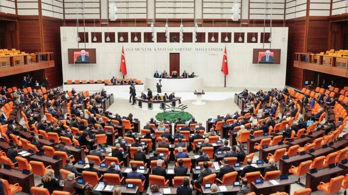 Resmi Gazete’de yayınlandı! Suça sürüklenen çocuklara ilişkin Meclis Araştırma Komisyonu'nun görev süresi uzatıldı