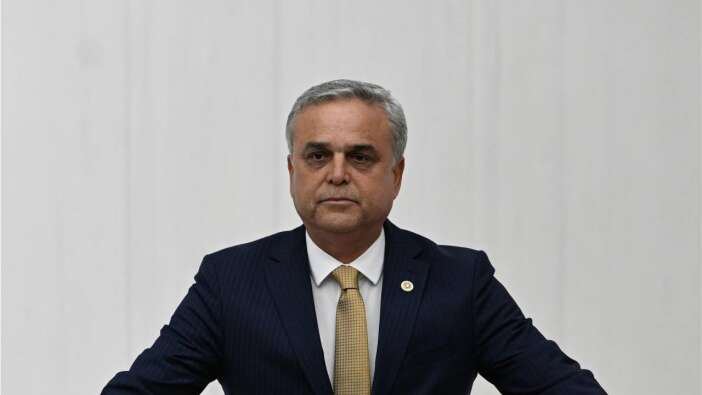 Olaylı bir şekilde ayrılmıştı! CHP’den istifa eden Mersin Milletvekili Hasan Ufuk Çakır AK Parti’ye katılıyor