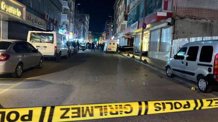 Küçükçekmece’de sokak ortasında infaz: 2 ölü, 1 yaralı