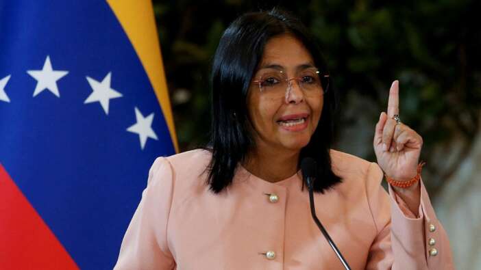 Maduro’suz Venezuela direnecek: Başkan Yardımcısı Delcy Rodriguez devlet başkanı oldu, halka sokak çağrısı yaptı