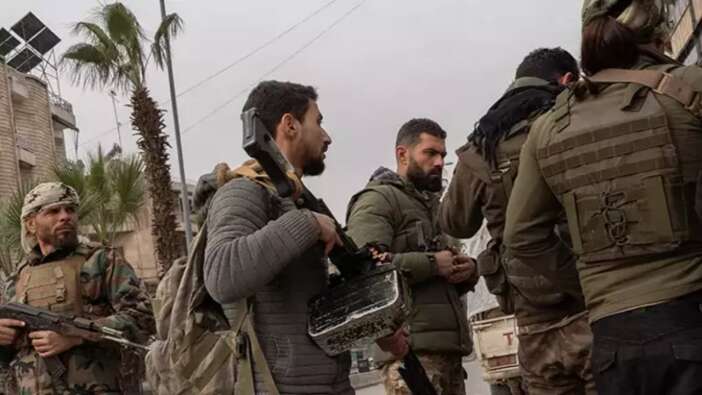 Suriye ordusu harekete geçti, YPG köşeye sıkıştı! Şeyh Maksud'daki operasyonlar tamamlandı, son mahalle teröristlerden temizlendi