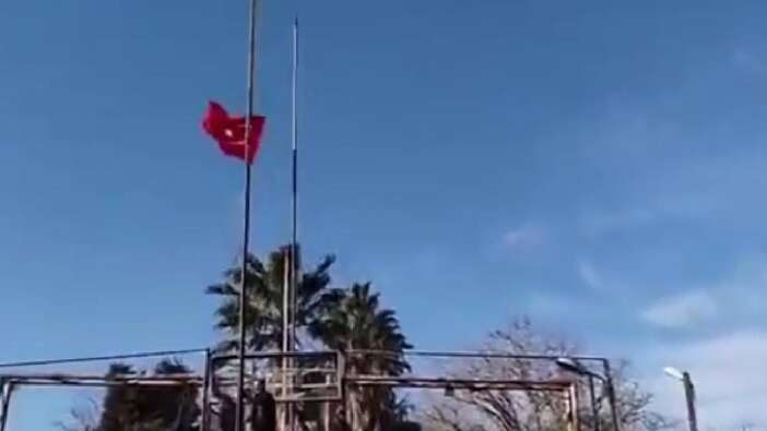 Hadsiz provokasyon! Nusaybin'de DEM eyleminde PKK'lılar bayrağı indirdi, sınırı aştı