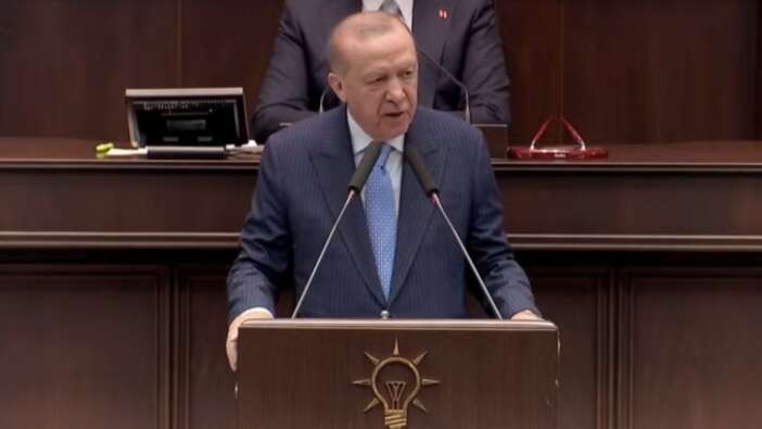Cumhurbaşkanı Erdoğan'dan bayrak provokasyonuna 'intihar' benzetmesi: Bayrağımıza uzanan kirli elleri bulacağız, hesabını soracağız
