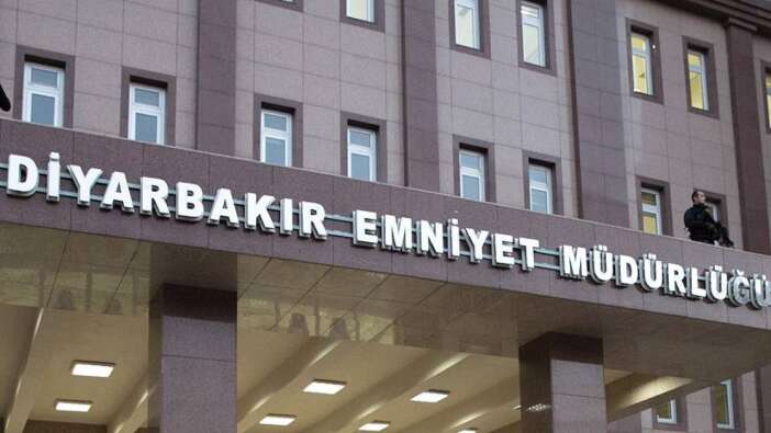 Son dakika: Diyarbakır Emniyet binasına saldırı! İlk açıklama geldi
